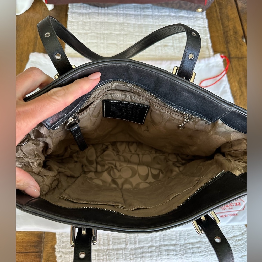 Coach bag - Picture 2 of 6